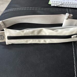 lululemon athletica Cream Belt